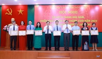 cd229320-resize.jpg