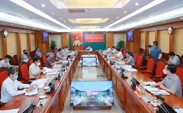 cd214035-resize.jpg