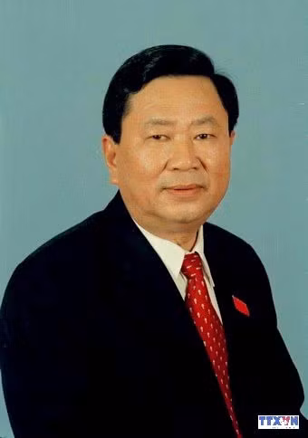 m062477-resize.jpg