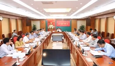 cd2220356-resize.jpg