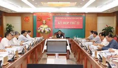 Trong các ngày 1 và 2/11/2022, tại Hà Nội, Ủy ban Kiểm tra Trung ương đã họp Kỳ thứ 22. Đồng chí Trần Cẩm Tú, Ủy viên Bộ Chính trị, Bí thư Trung ương Đảng, Chủ nhiệm Ủy ban Kiểm tra Trung ương chủ trì Kỳ họp.Trong ảnh: Quang cảnh kỳ họp.Phương Hoa - TTXVN