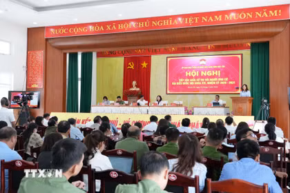 Những ngày qua, hoạt động tiếp xúc cử tri giữa người ứng cử Đại biểu Quốc hội khóa XVI với đại diện cử tri trên địa bàn tỉnh Đắk Lawsk diễn ra sôi nổi. (Ảnh: Tuấn Anh/TTXVN)