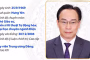 Ủy viên Trung ương Đảng, Quyền Bộ trưởng Bộ Giáo dục và Đào tạo Hoàng Minh Sơn