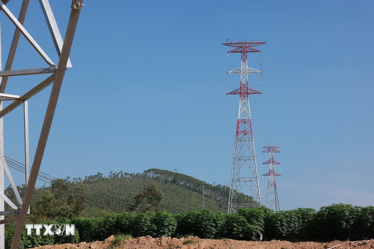 ttxvn-0908-thu-tuong-duong-day-500kv-vinh-yen-6.jpg