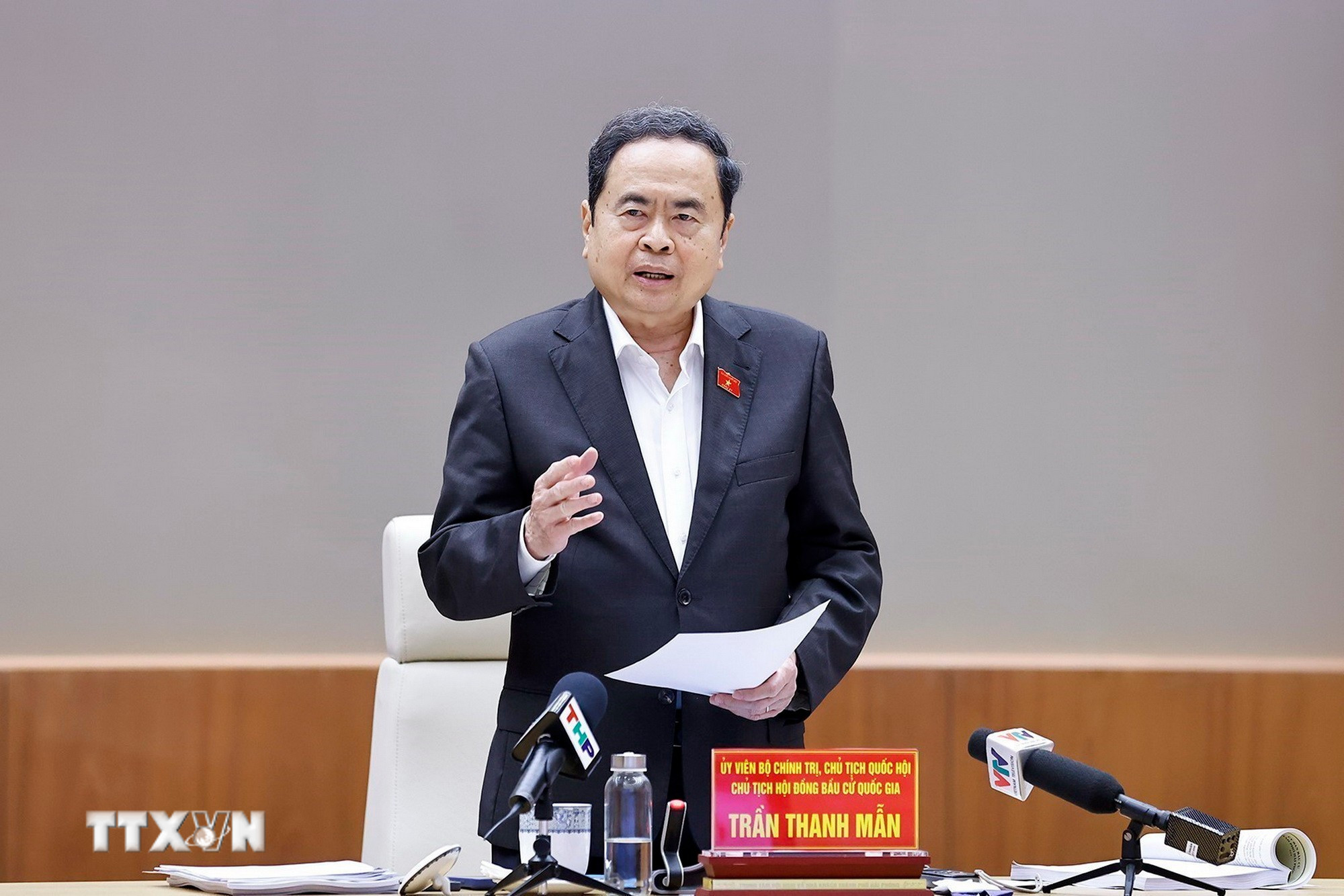 ttxvn-2602-chu-tich-quoc-hoi-uy-ban-bau-cu-hai-phong-14.jpg