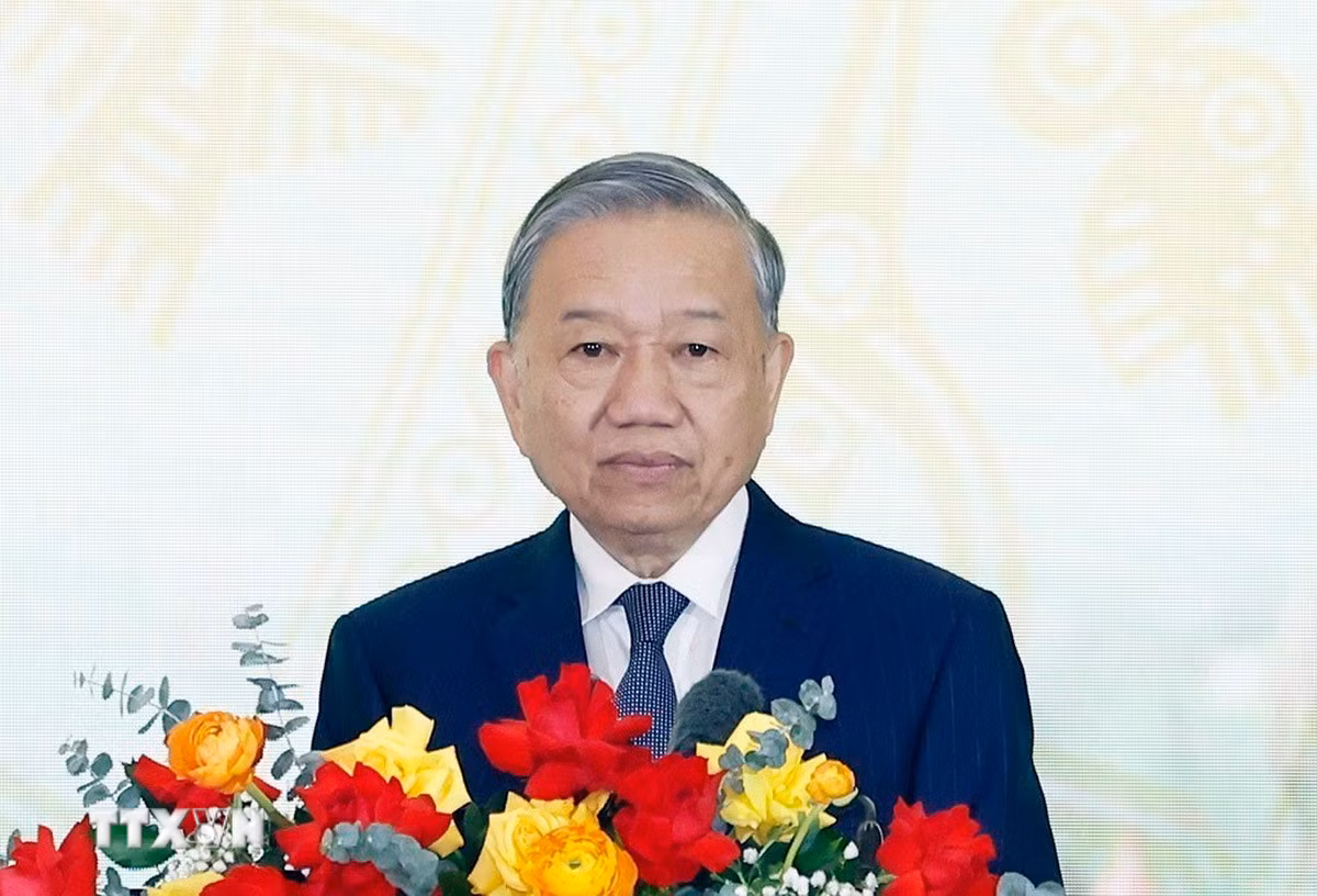 ttxvn-1912-tong-bi-thu-tuyen-giao-va-dan-van-19.jpg