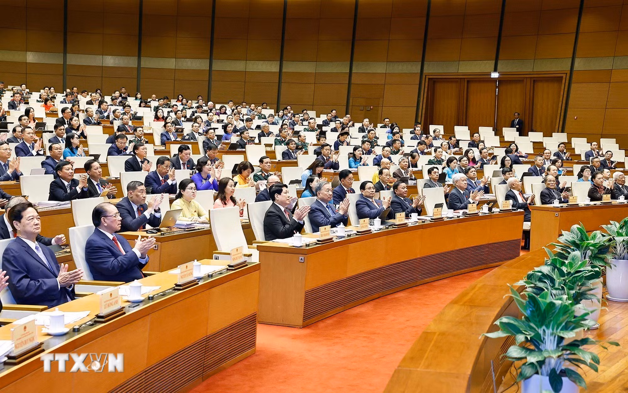 ttxvn-0401-quoc-hoi-15.jpg
