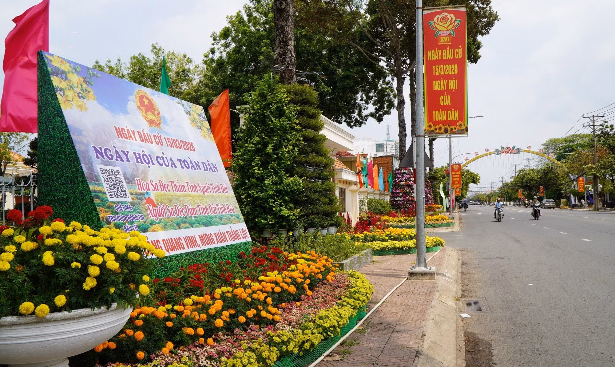 0903-bau-cu-dong-thap-3.jpg