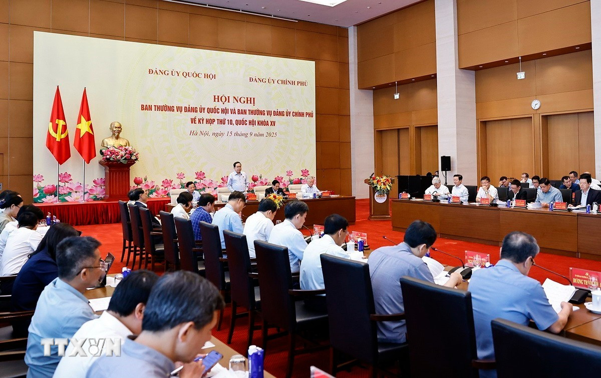 Quang cảnh hội nghị. (Ảnh: Doãn Tấn/TTXVN) ttxvn-1509-chu-tich-qh-thu-tuong-ky-hop-thu-10-quoc-hoi-3.jpg