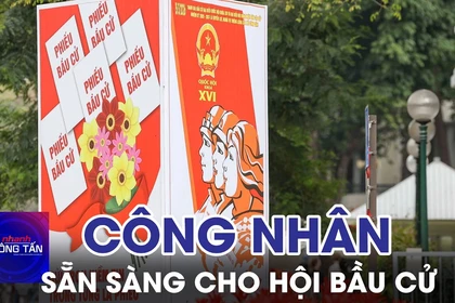 Công nhân sẵn sàng cho ngày hội bầu cử 