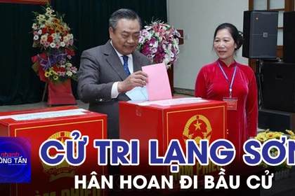 Cử tri Lạng Sơn hân hoan đi bầu cử 
