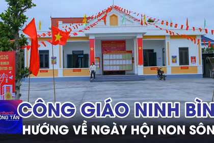 Đồng bào công giáo Ninh Bình hướng về ngày hội non sông