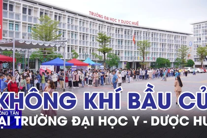 Không khí bầu cử tại trường đại học Y - Dược Huế