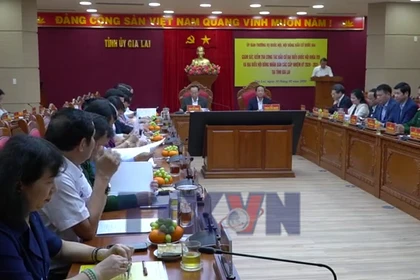Trưởng ban Tuyên giáo và Dân vận kiểm tra công tác chuẩn bị bầu cử