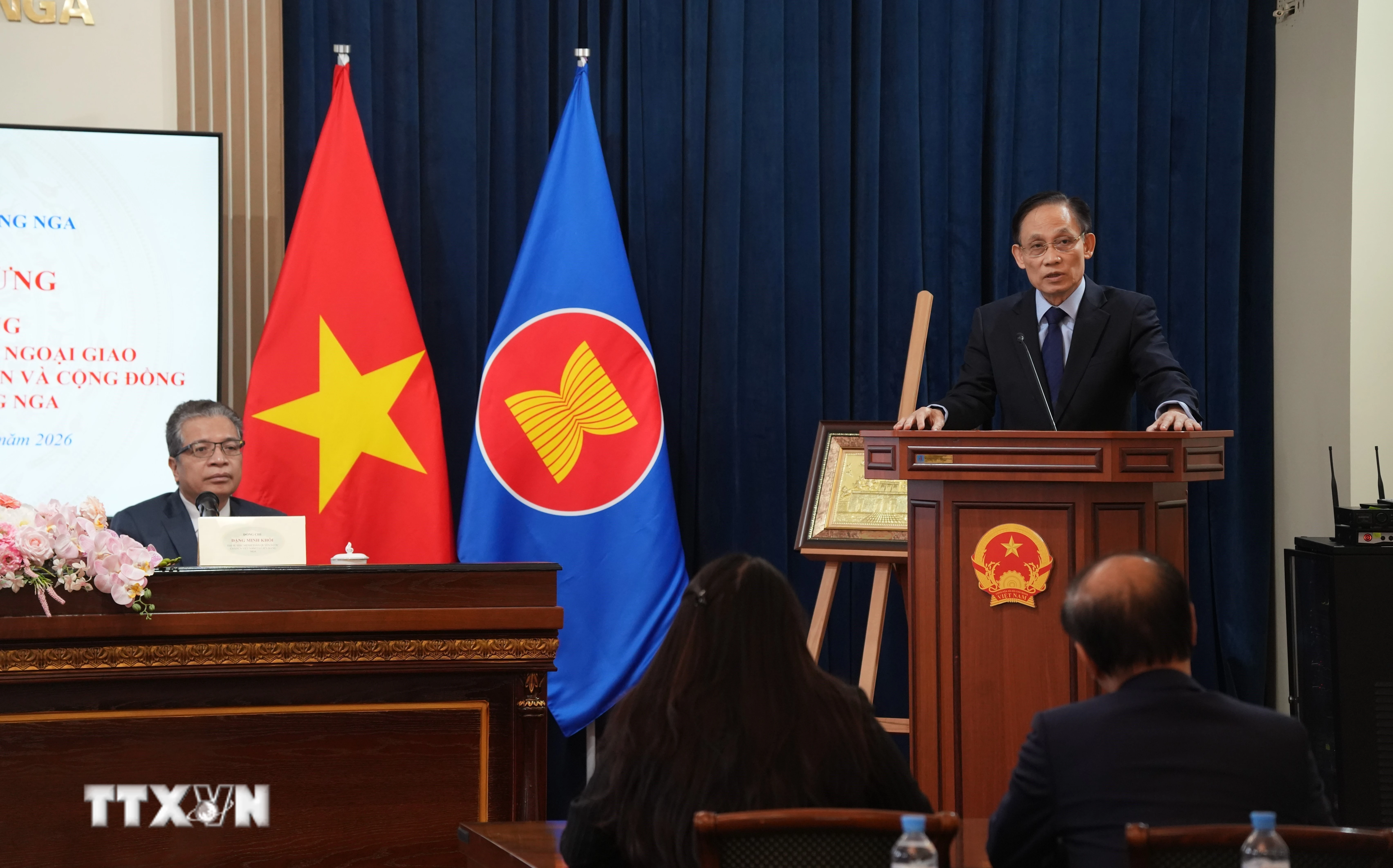 Đặc phái viên Tổng Bi thư Lê Hoài Trung tại cuộc gặp. (Ảnh: Trần Hải/TTXVN)