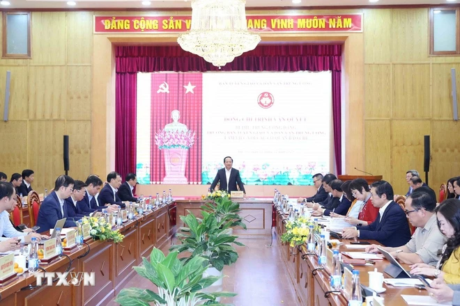 Chiều 11/12, tại Hà Nội, ông Trịnh Văn Quyết, Bí thư Trung ương Đảng, Trưởng Ban Tuyên giáo và Dân vận Trung ương làm việc với các cơ quan báo chí về nhiệm vụ thông tin, tuyên truyền Đại hội XIV của Đảng và trọng tâm công tác thông tin, tuyên truyền trong thời gian tới. (Ảnh: Phương Hoa/TTXVN)