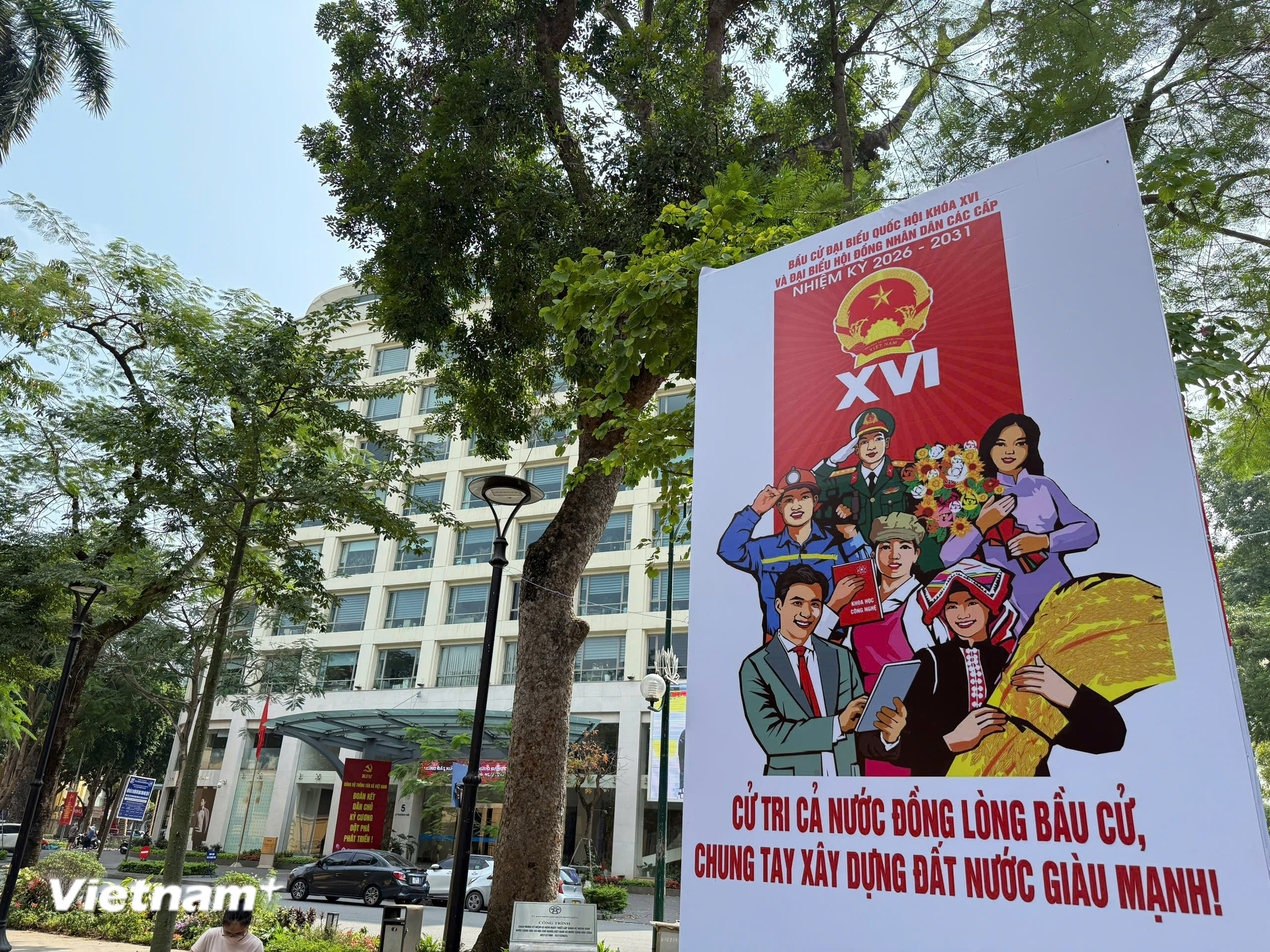 Pano tuyên truyền về bầu cử. (Ảnh: Huy Khánh/Vietnam+)