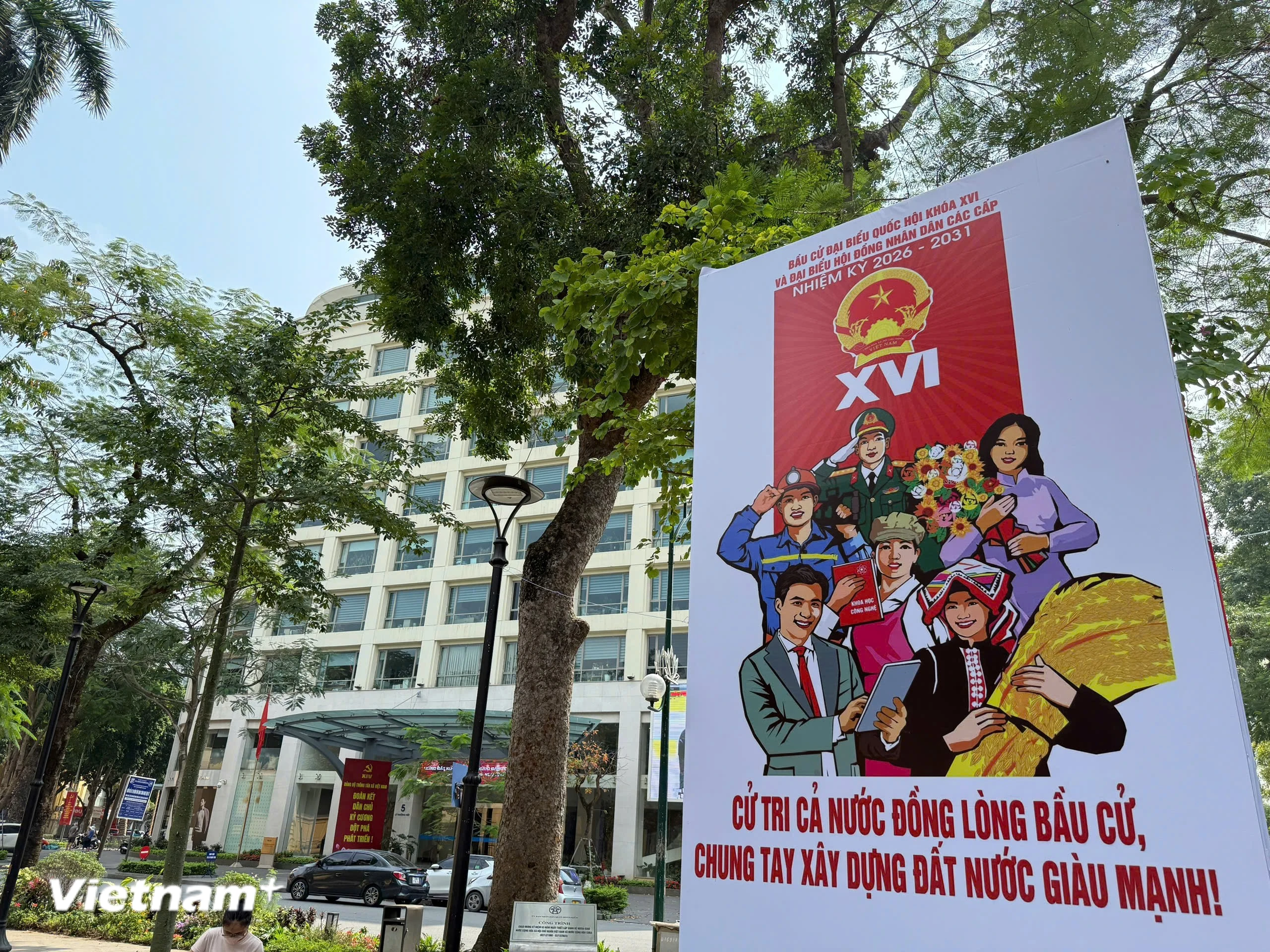 Pano tuyên truyền về bầu cử. (Ảnh: Huy Khánh/Vietnam+)