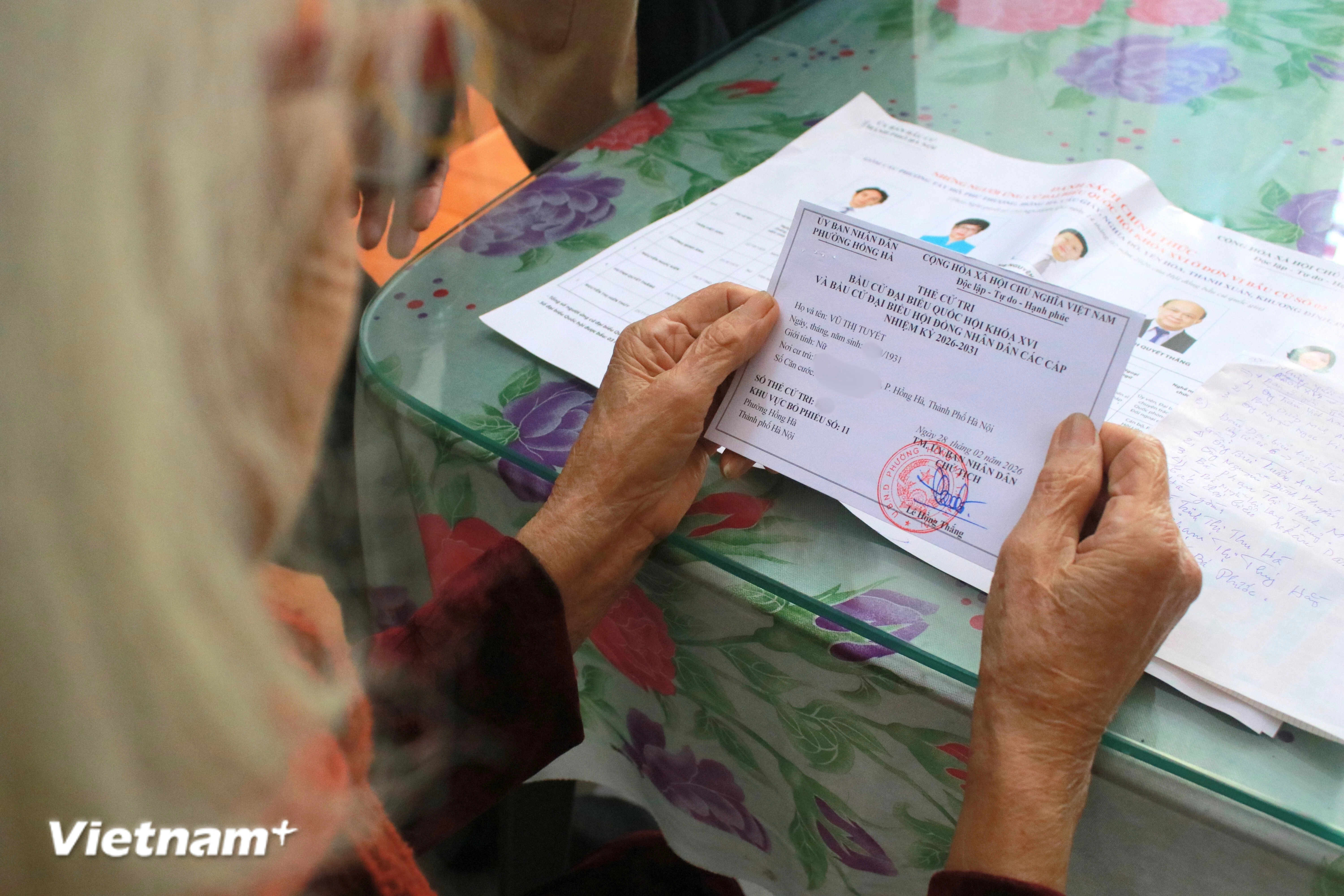 Tâm sự của các cử tri U100 trước ngày bầu cử trọng đại