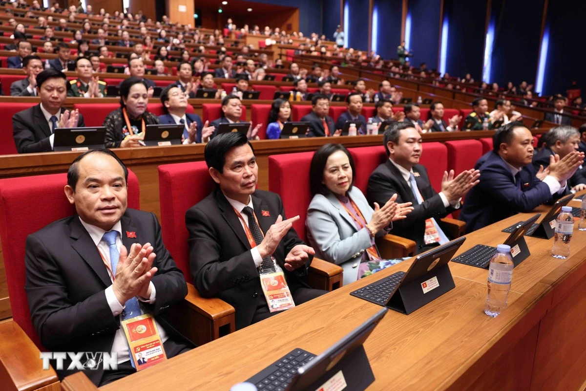 Các đại biểu dự phiên họp trù bị Đại hội XIV của Đảng. (Ảnh: TTXVN)