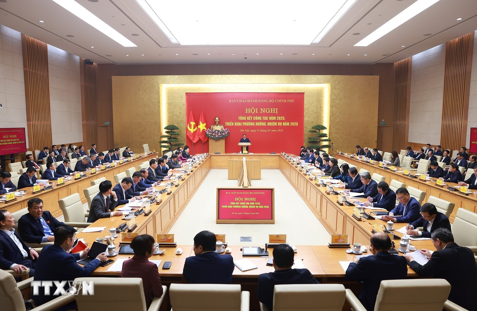 ttxvn-thu-tuong-chu-tri-hoi-nghi-dang-bo-chinh-phu-2.jpg