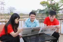 Người dân Thủ đô gửi trọn niềm tin vào Đại hội XIV của Đảng