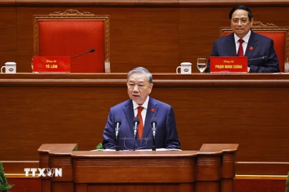 Tổng Bí thư Tô Lâm thay mặt Ban Chấp hành Trung ương Đảng khóa XIV phát biểu ý kiến. (Ảnh: TTXVN)