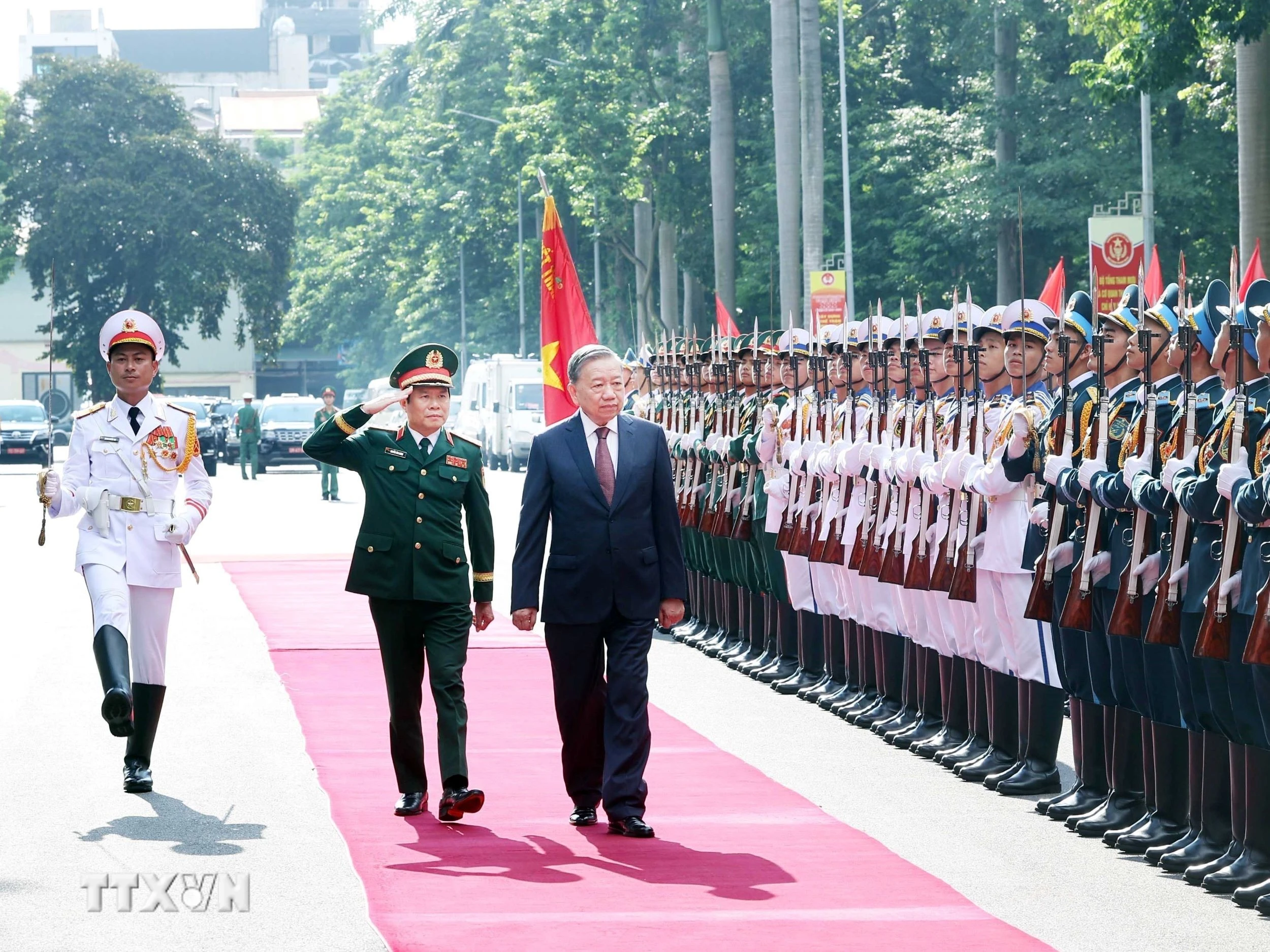 Lễ đón Tổng Bí thư Tô Lâm đến dự Lễ kỷ niệm 80 năm Ngày truyền thống Bộ Tổng Tham mưu Quân đội nhân dân Việt Nam. (Ảnh: Thống Nhất/TTXVN)