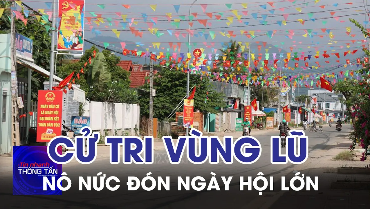 Cử tri vùng lũ nô nức đón ngày hội lớn