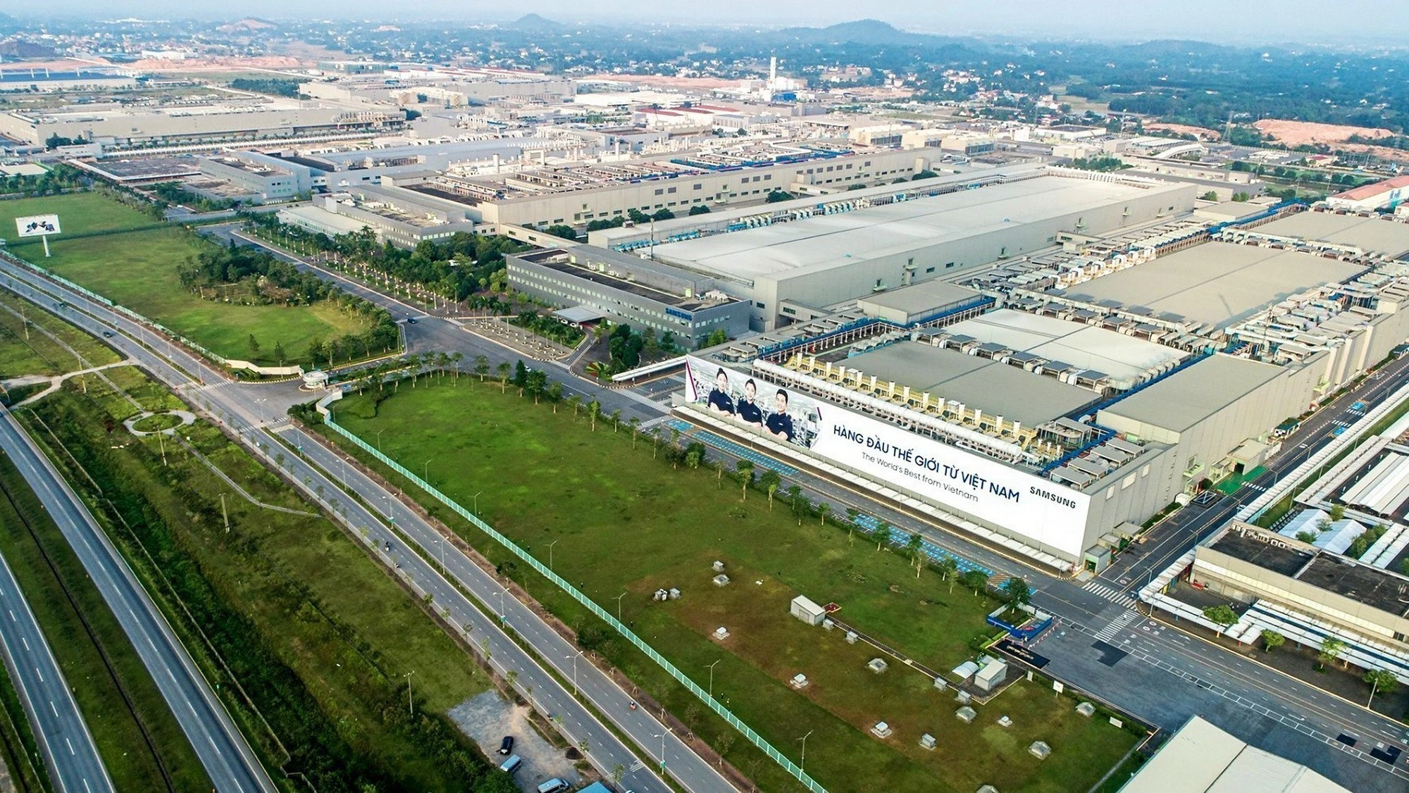 Một góc Khu công nghiệp Yên Bình, Thái Nguyên. (Ảnh: TTXVN phát)