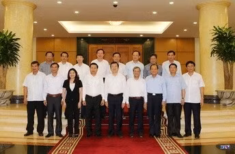 cd159716-resize.jpg