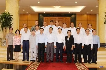 cd159708-resize.jpg