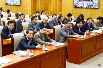 cd172344-resize.jpg