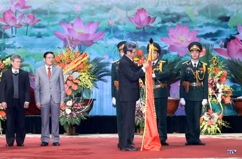 cd162117-resize.jpg