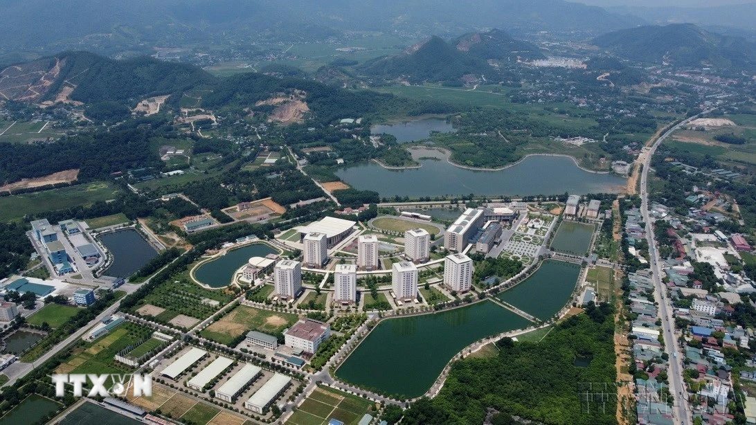 Khu đô thị Hòa Lạc thuộc địa bàn huyện Thạch Thất với mục tiêu phát triển trở thành đô thị vệ tinh lớn nhất trong 5 đô thị được quy hoạch xung quanh trung tâm Thủ đô. (Ảnh: Huy Hùng/TTXVN)