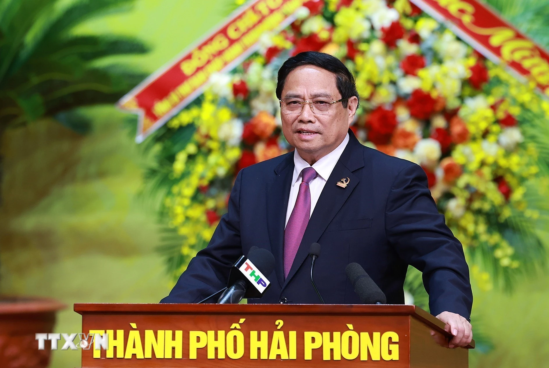 Thủ tướng Phạm Minh Chính phát biểu chỉ đạo Đại hội đại biểu Đảng bộ thành phố Hải Phòng lần thứ nhất, nhiệm kỳ 2025-2030. (Ảnh: Dương Giang/TTXVN)