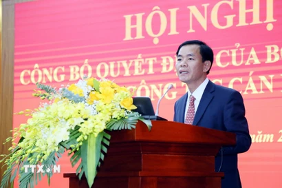 Ông Nguyễn Văn Phương, tân Bí thư Tỉnh ủy Quảng Trị phát biểu nhận nhiệm vụ. (Ảnh: Tá Chuyên/TTXVN)