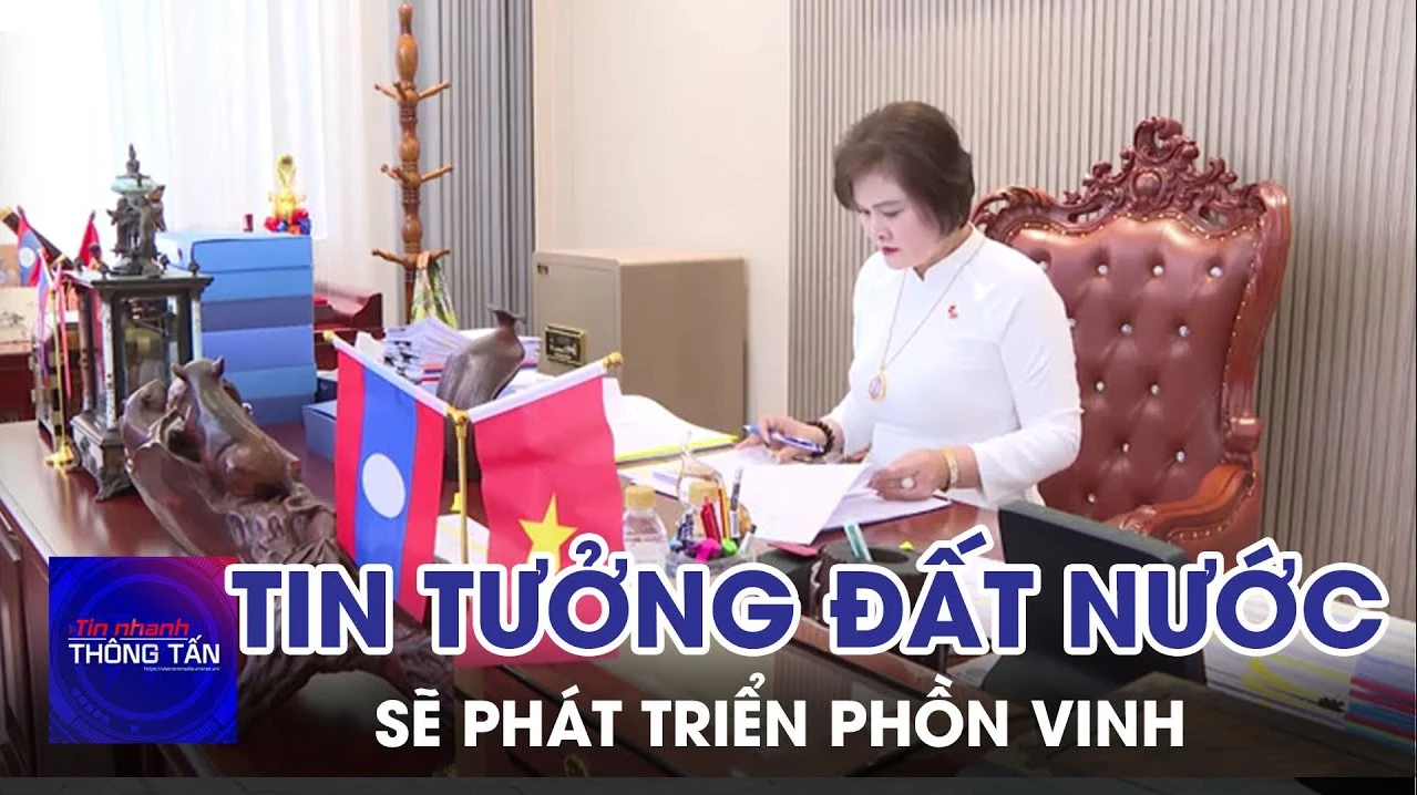 Người Việt Nam tại Lào tin tưởng đất nước sẽ phát triển phồn vinh