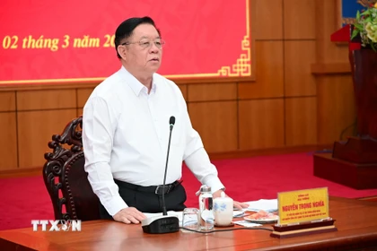 Ông Nguyễn Trọng Nghĩa phát biểu chỉ đạo tại Hội nghị. (Ảnh: Thanh Bình/TTXVN)