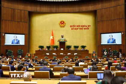 Chủ tịch Quốc hội Trần Thanh Mẫn phát biểu bế mạc Kỳ họp thứ 10 Quốc hội khóa XV. (Ảnh: Doãn Tấn/TTXVN)