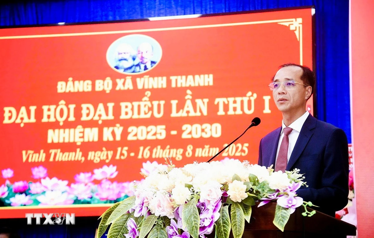 Ông Ngô Nguyên Phong, Bí thư Đảng ủy xã Vĩnh Thanh (tỉnh Cà Mau) cho rằng, nhiều ý kiến của đảng viên, người dân kỳ vọng Trung ương có chính sách ưu tiên đầu tư trực tiếp cho nông dân sản xuất nông nghiệp, ổn định giá và thị trường tiêu thụ đảm bảo sản xuất có lãi. (Ảnh: TTXVN phát)