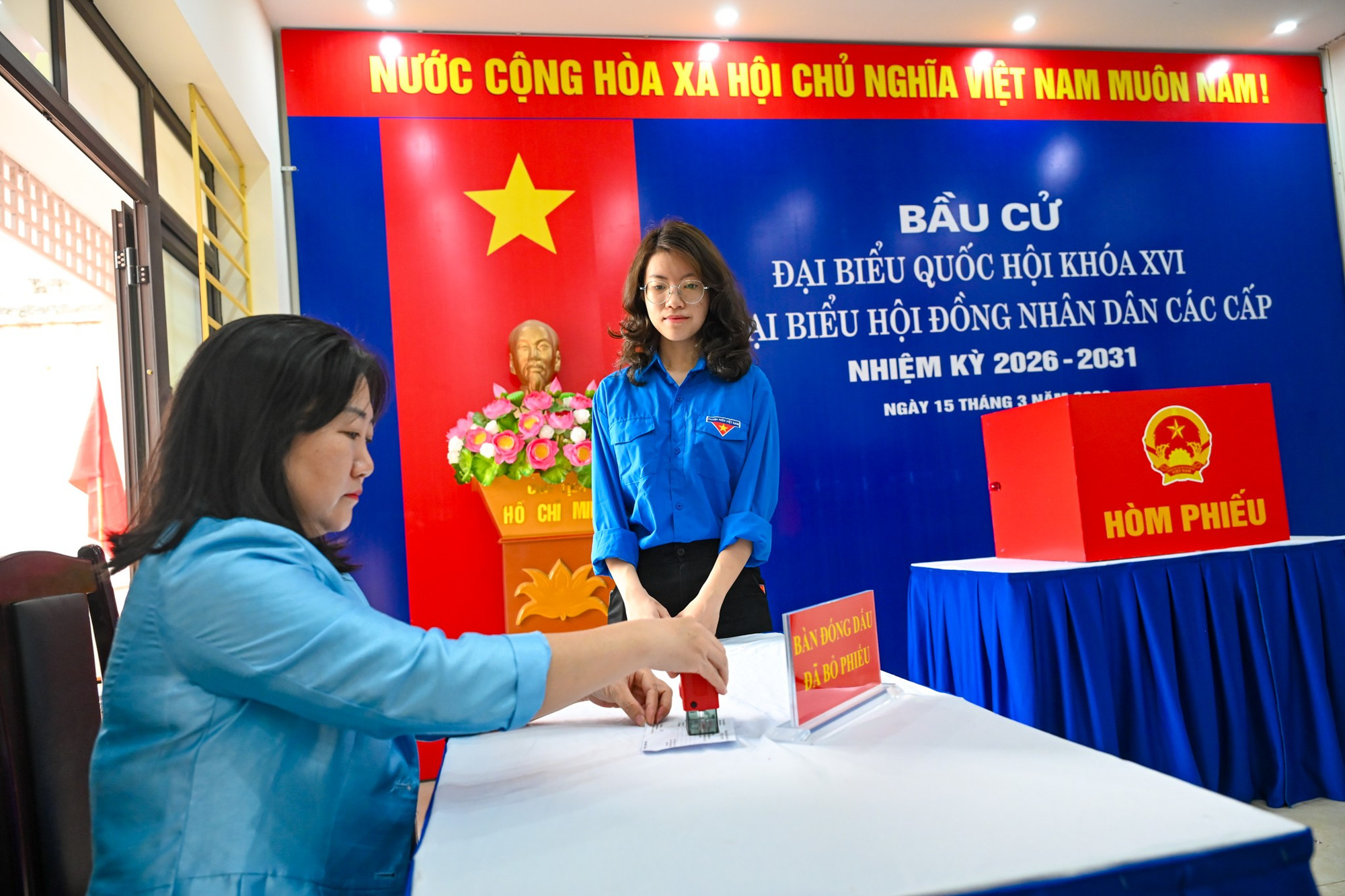 van-hanh-thu-nghiem-bau-cu-ha-noi-17.jpg