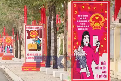 Cử tri Ninh Bình hướng về lá phiếu của niềm tin