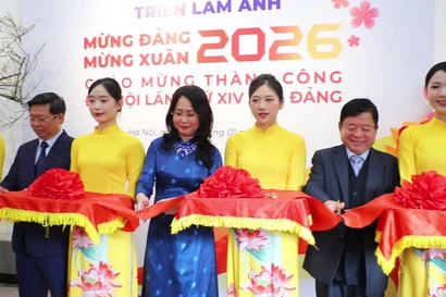 Triển lãm ảnh “Mừng Đảng, Mừng Xuân” chào mừng thành công Đại hội XIV