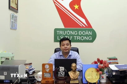 Thạc sỹ Dương Trọng Phúc, Phó Hiệu trưởng Trường đoàn Lý Tự Trọng (Thành phố Hồ Chí Minh) góp ý cho Văn kiện Đại hội XIV của Đảng. (Ảnh: Tiến Lực/TTXVN)