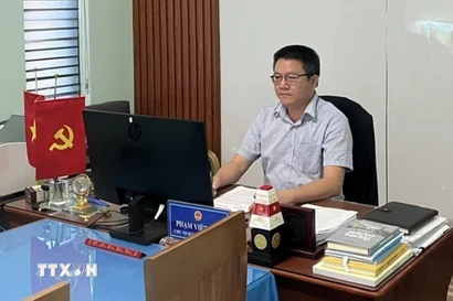 Ông Phạm Việt Hậu, Phó Bí thư Đảng ủy, Chủ tịch UBND xã Sơn Cẩm Hà. (Ảnh: Trần Tĩnh/TTXVN)