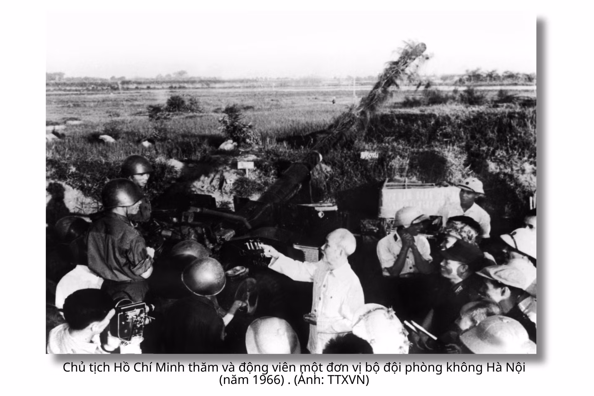 quoc-hoi-khoa-iii-17.png