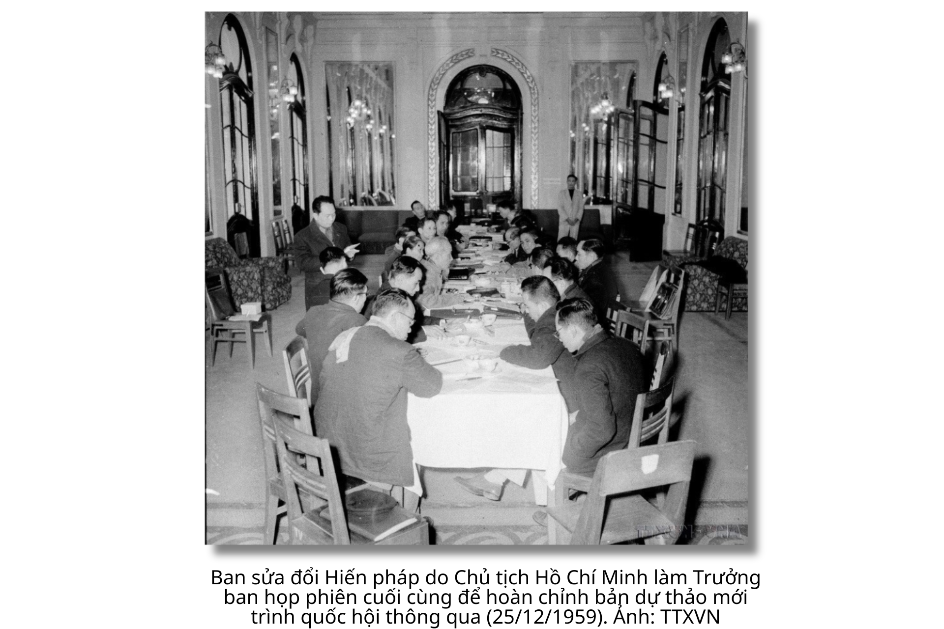 quoc-hoi-khoa-i-8-8806.png
