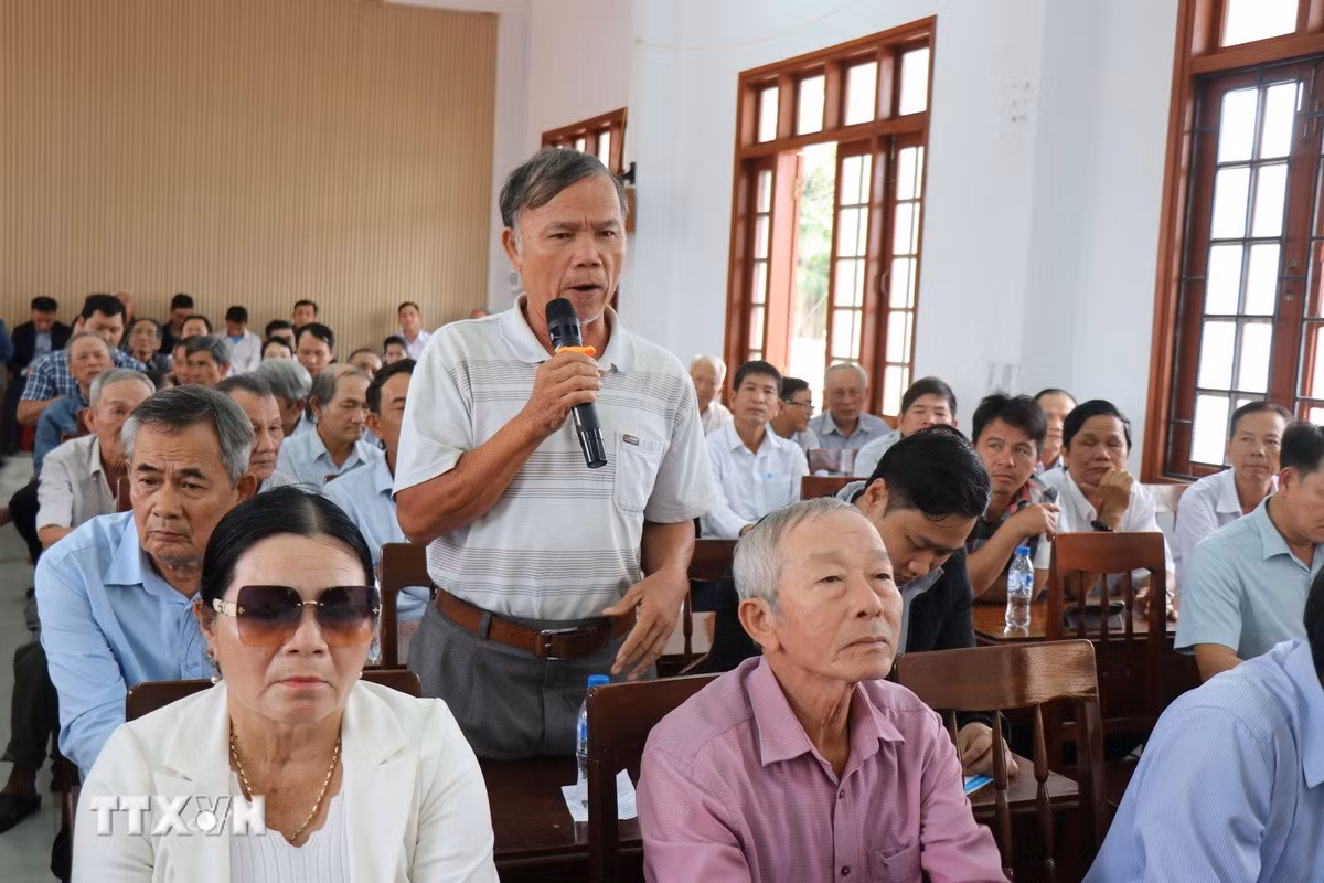 ttxvn-tran-quang-phuong-cu-tri.jpg