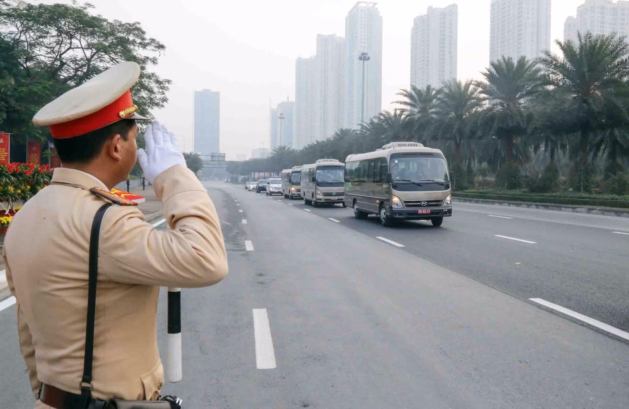 vna-potal-cong-an-ha-noi-dien-tap-phuong-an-dan-doan-xep-xe-phuc-vu-dai-hoi-xiv-cua-dang-8529027.jpg
